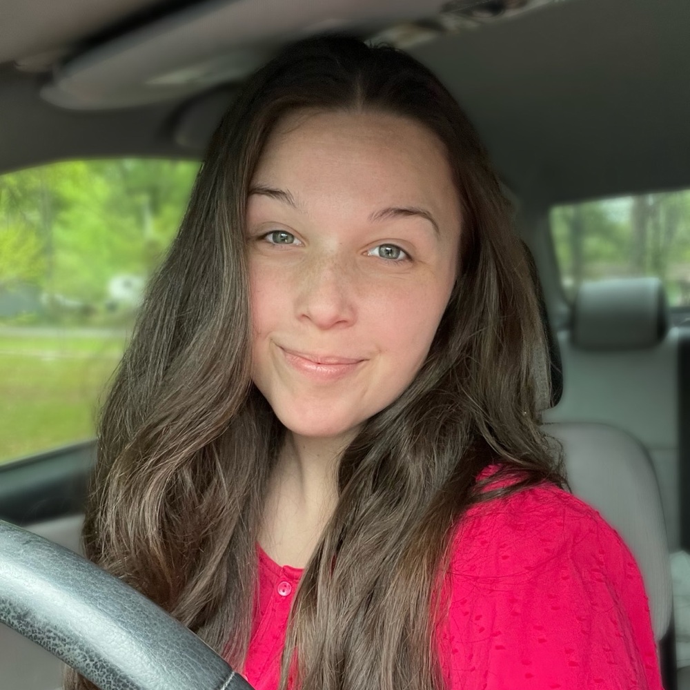 Meet your Posher, Hailey